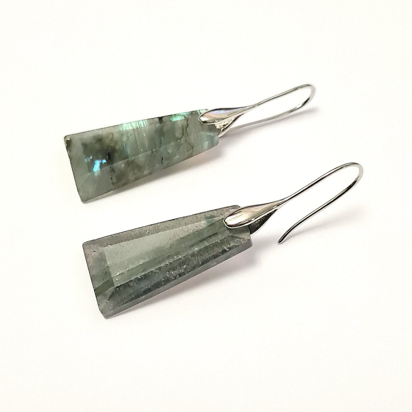 Trapezoid Labradorite Dangle Earrings - Geometric Gemstone, Unique Grey Earrings, Modern Drop Earrings, Boho Jewellery, Elegant Gift for Her