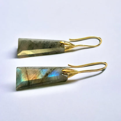 Trapezoid Labradorite Dangle Earrings - Geometric Gemstone, Unique Grey Earrings, Modern Drop Earrings, Boho Jewellery, Elegant Gift for Her