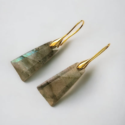 Trapezoid Labradorite Dangle Earrings - Geometric Gemstone, Unique Grey Earrings, Modern Drop Earrings, Boho Jewellery, Elegant Gift for Her